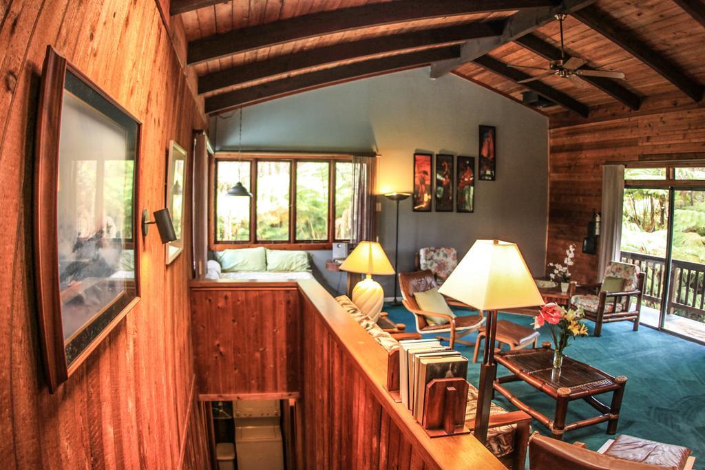 Volcano Village Lodge الغرفة الصورة