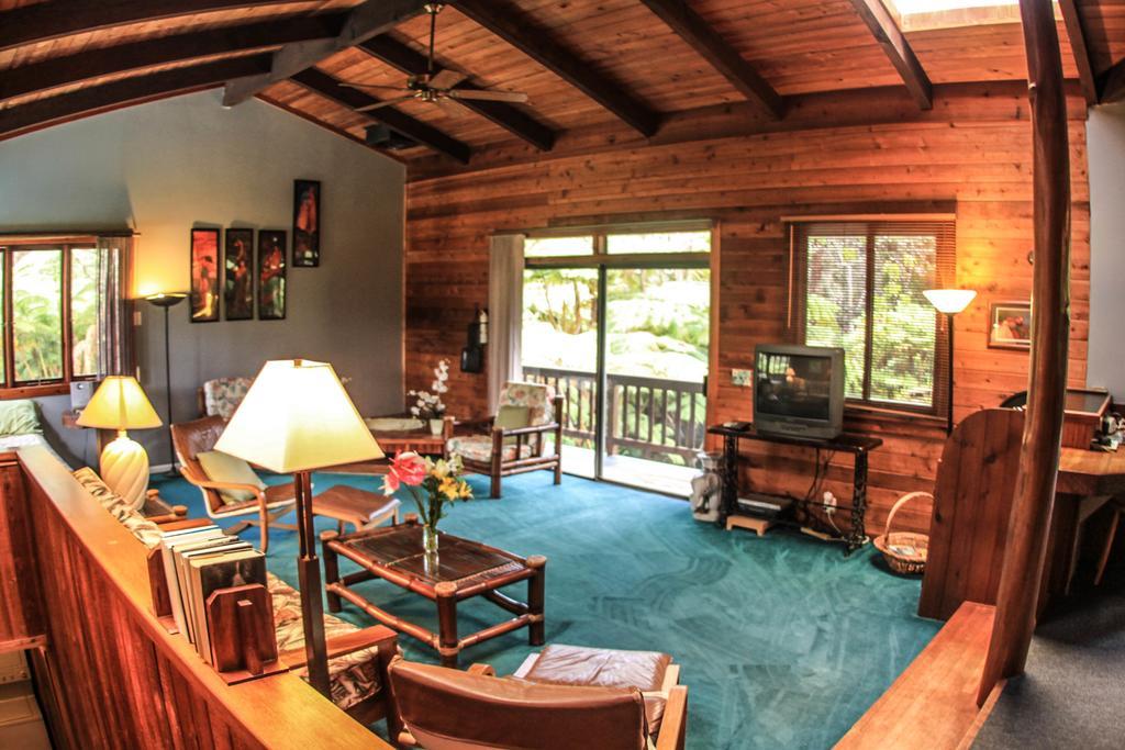 Volcano Village Lodge الغرفة الصورة